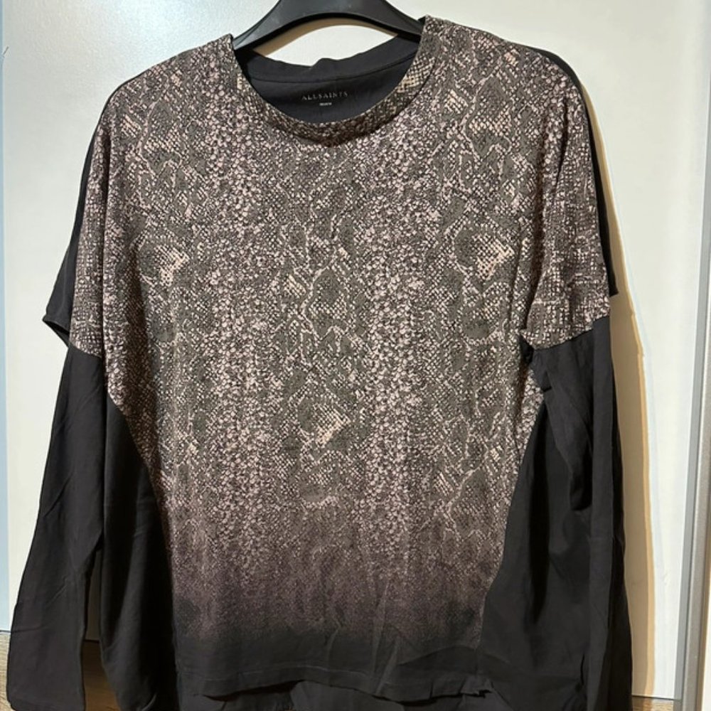 Mint Velvet oversized open elbow top size S